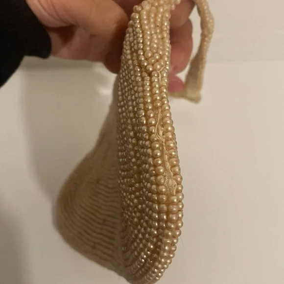 Stunning Vintage Beaded Purse - Picture 3 of 8